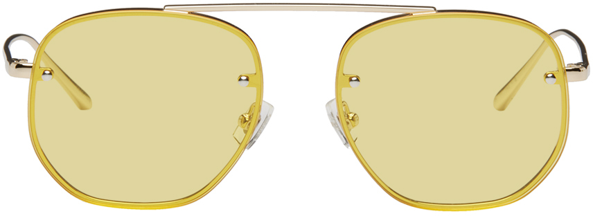 Bonnie Clyde Gold Traction Sunglasses In J Gold/sunglow