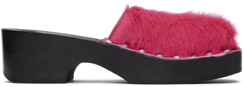 【関税込み】Acne Studios ピンク Hairy クロッグ Acne Studiosのピンク Hairy クロッグがセール中