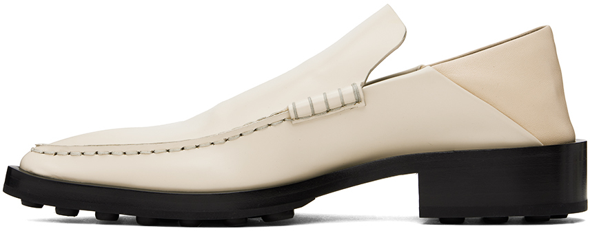 Jil Sander Off-white Pointed Toe Loafers In 276 Bone
