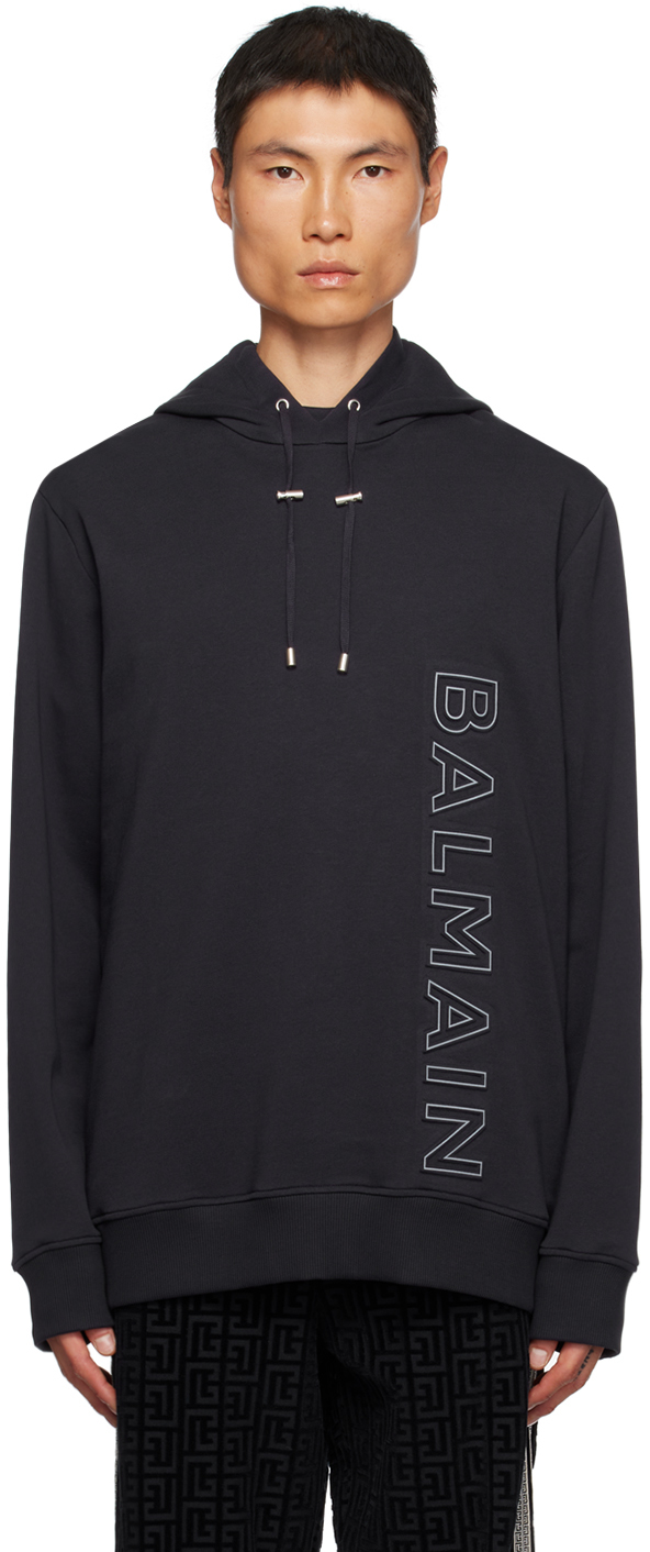 【関税込み】Balmain ネイビー エンボスロゴ フーディ Balmainのネイビー エンボスロゴ フーディがセール中