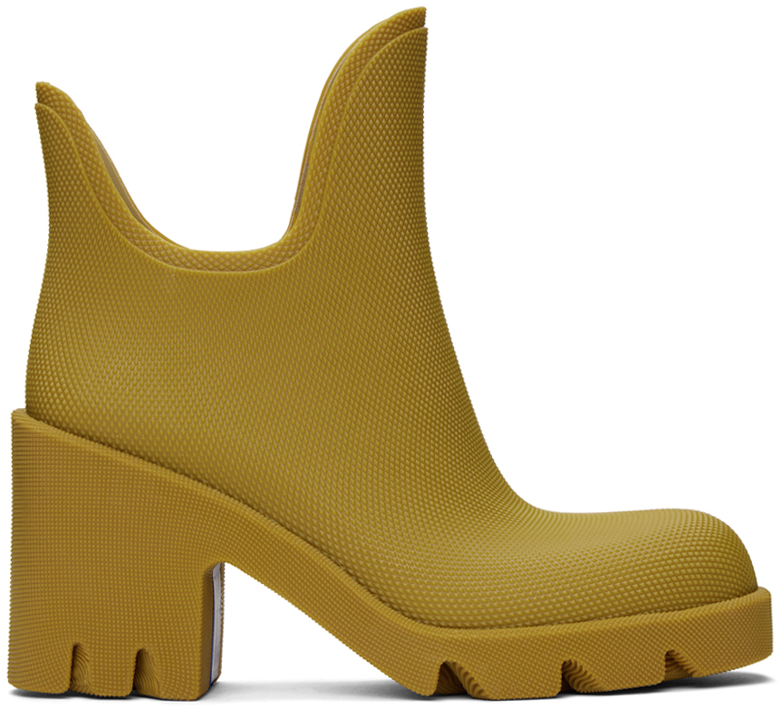 Burberry Yellow Marsh Boots In Neutrals