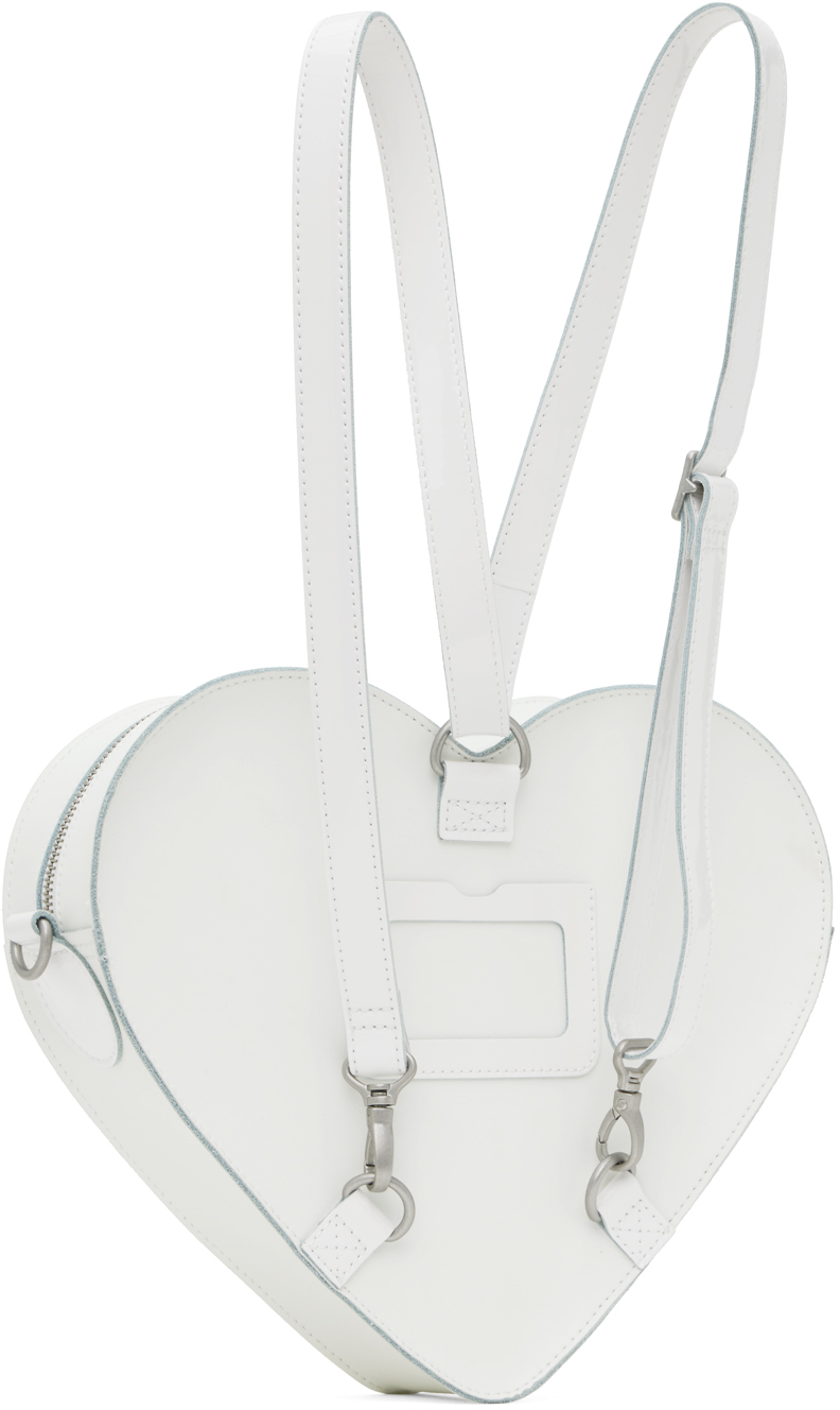 Dr. Martens Heart Backpack - White