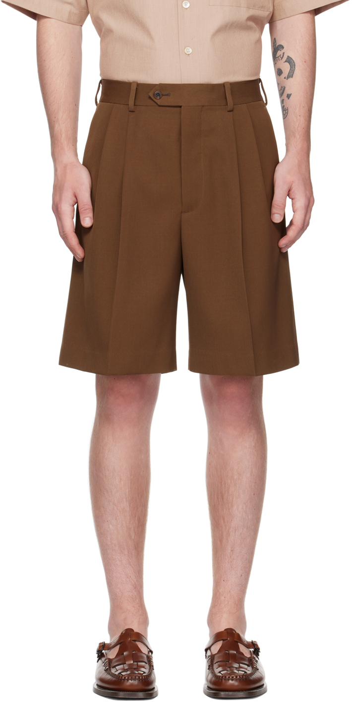 AURALEE: Brown Pleated Shorts | SSENSE UK