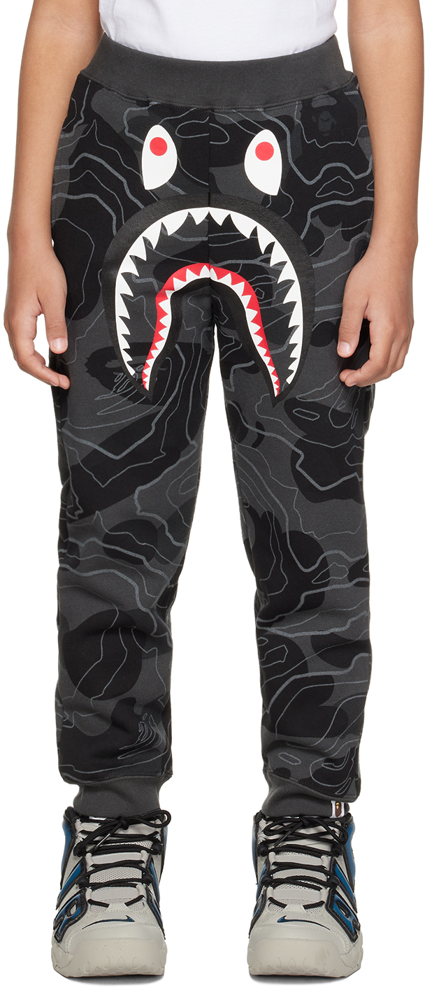 Kids Gray Layered Line Camo Shark Sweatpants