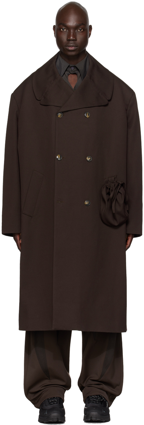 Strongthe Brown Pouch Coat