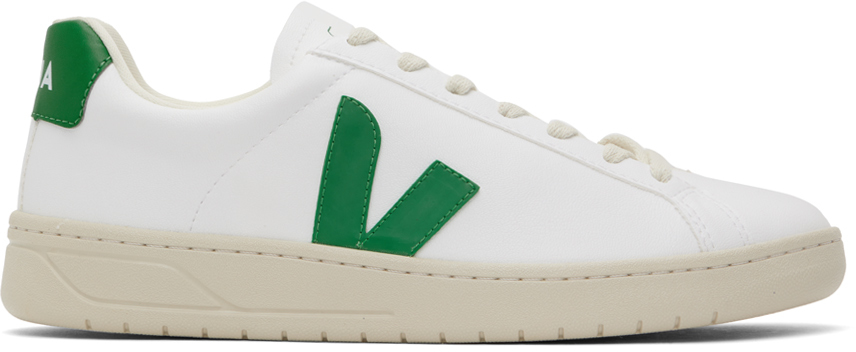 Veja White & Green Urca Sneakers In White_emeraude