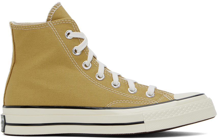 Tan chucks 2025