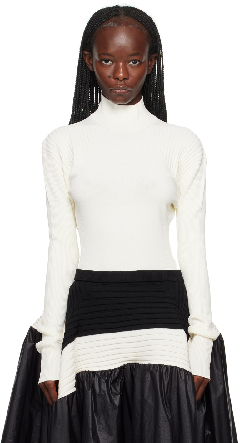 Issey Miyake Off-white Mellow Turtleneck In 02- Off White