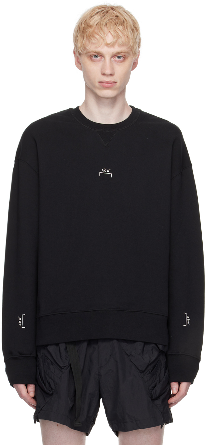 A cold outlet wall crewneck