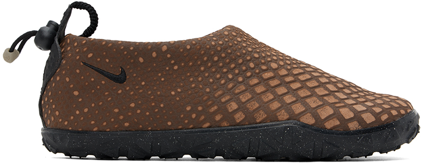 Shop Nike Brown Acg Moc Premium Slippers In Cacao Wow/black-cac