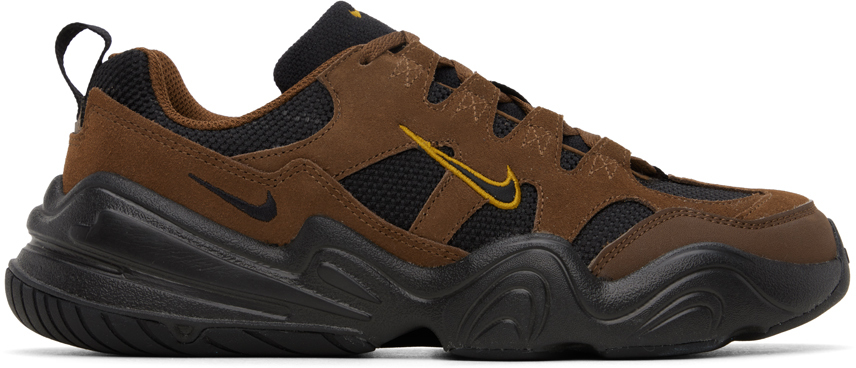 Nike Brown & Black Tech Hera Sneakers In Cacao Wow/black-bro