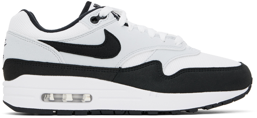 Nike white and on sale black air max