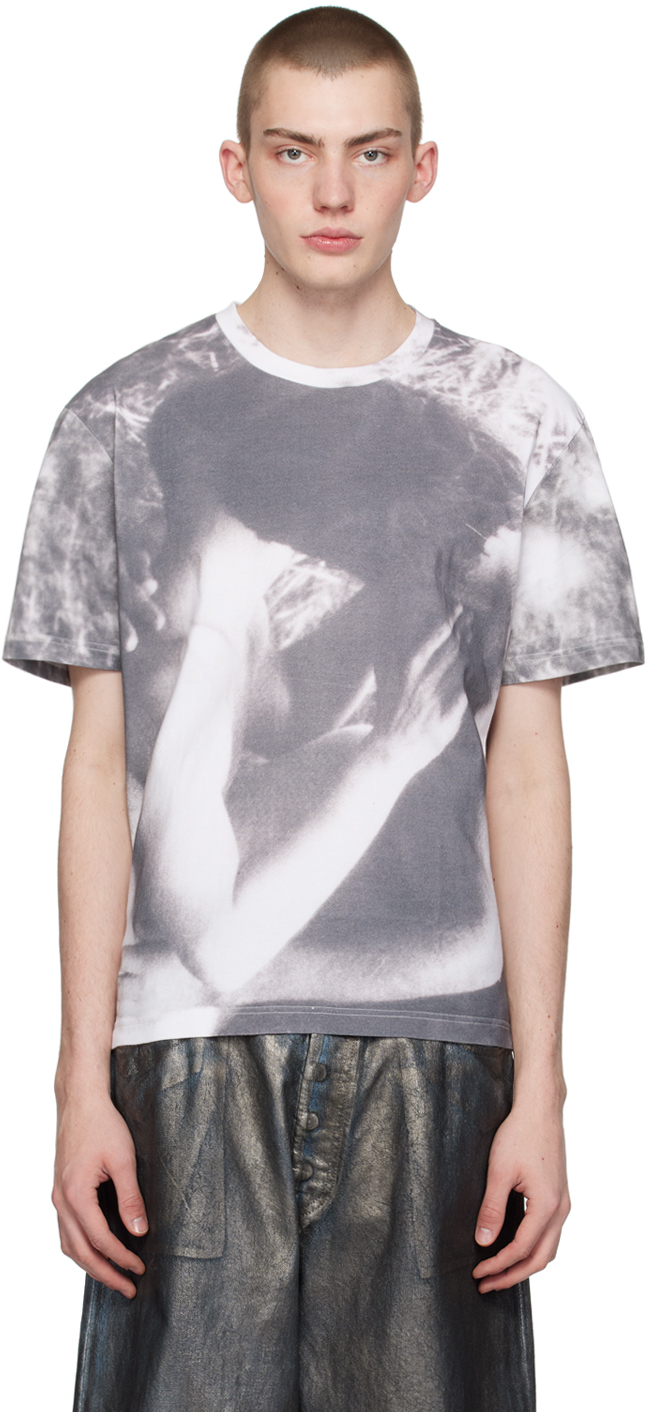 White & Gray 'In The Grass' T-Shirt