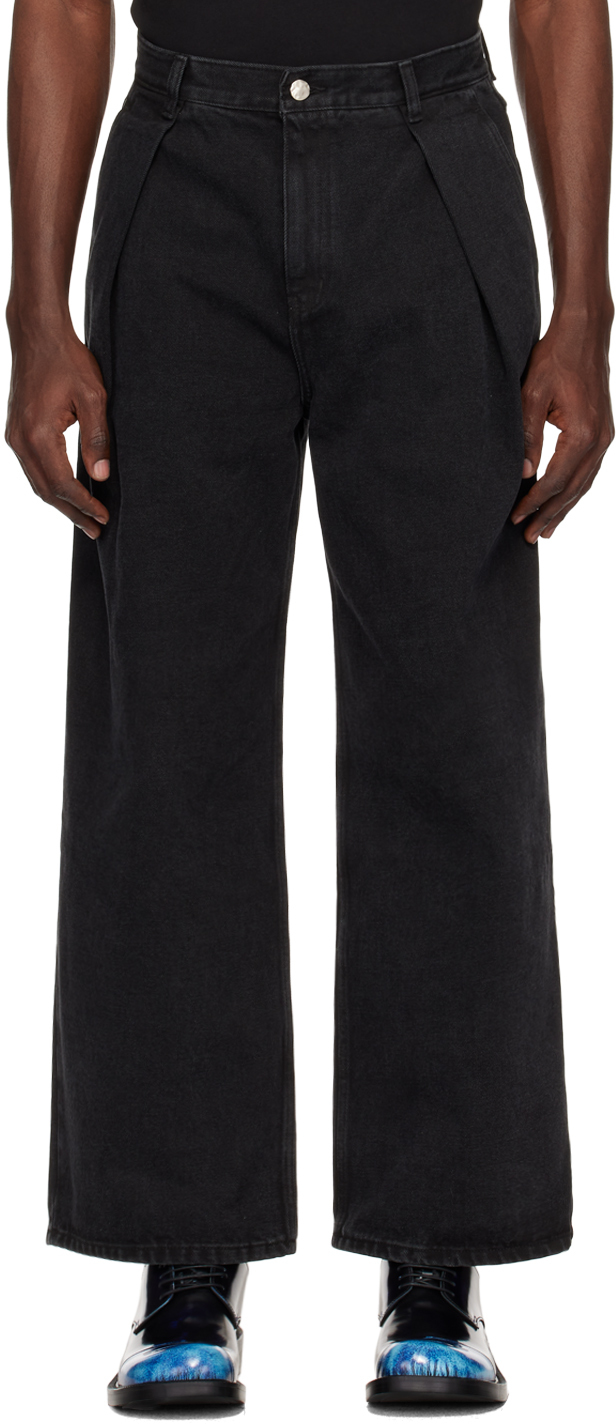 Black Significant Pleated Jeans