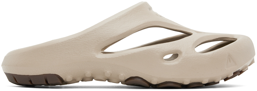 Shop Keen Taupe Shanti Clogs In Plaza Taupe/canteen