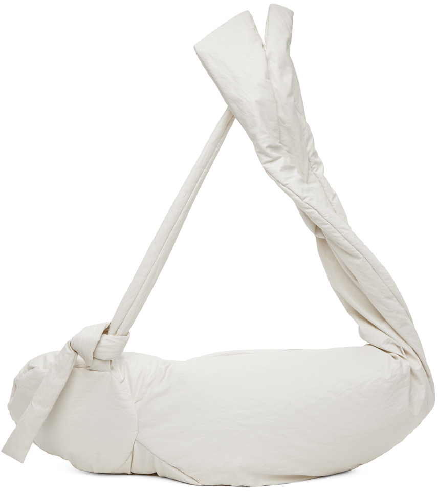 【関税込み】CARNET-ARCHIVE ホワイト Moulda Arm バッグ CARNET-ARCHIVEのホワイト Moulda Arm バッグがセール中