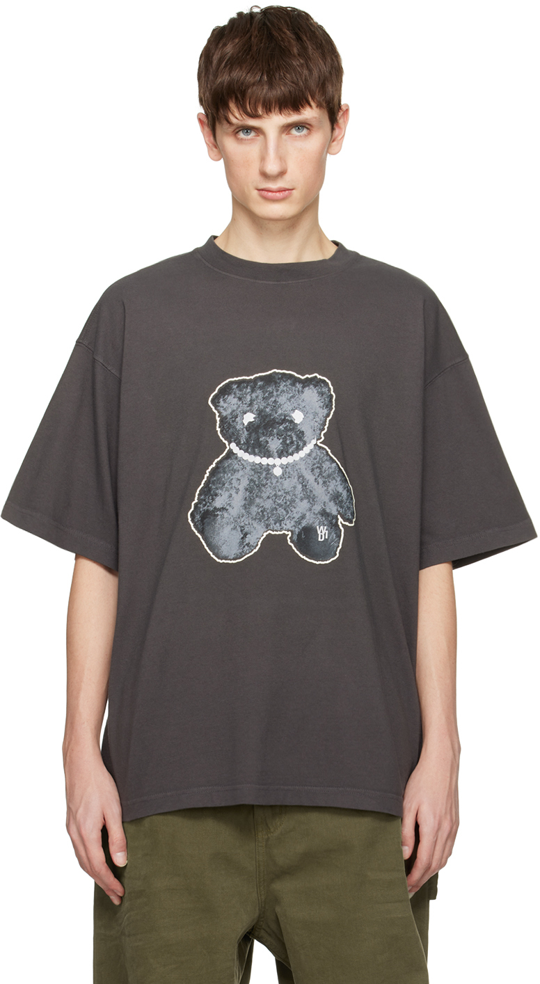 Gray Necklace Teddy T-Shirt
