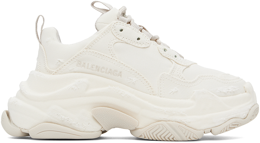 Shop Balenciaga オフホワイト Triple S スニーカー In 9700 Bananatex Canva