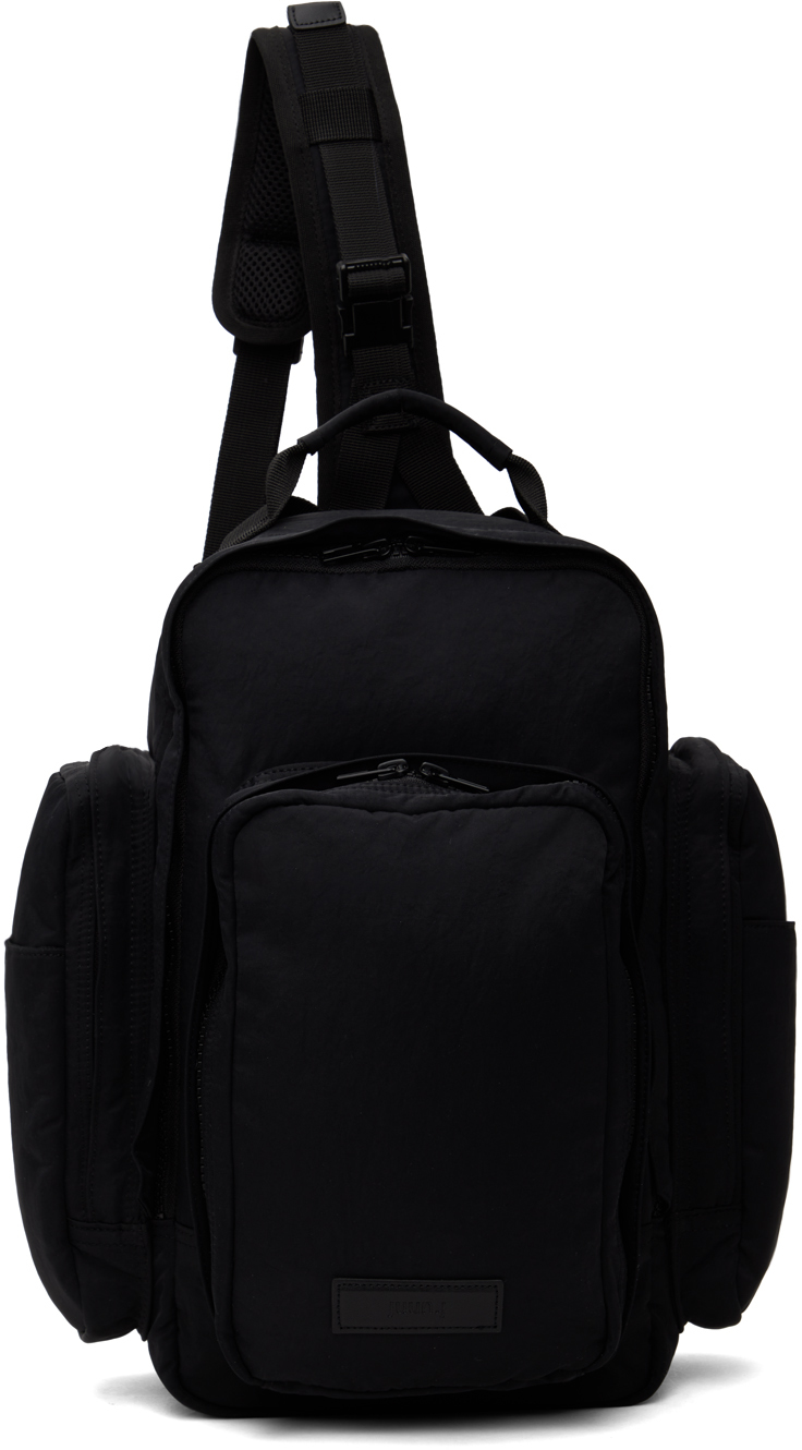 Juun.J logo-lettering leather shoulder bag - Black