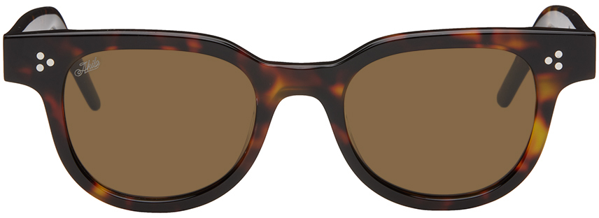 Akila Tortoiseshell Legacy Sunglasses In Brown