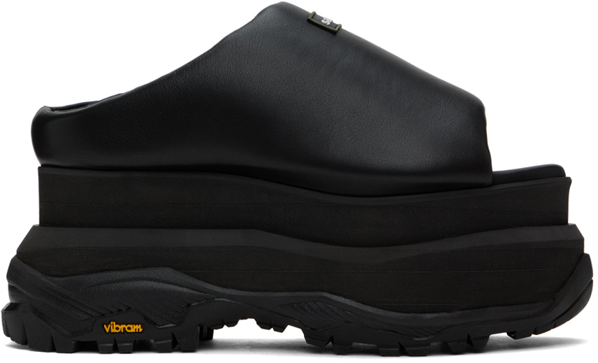 sacai black on feet