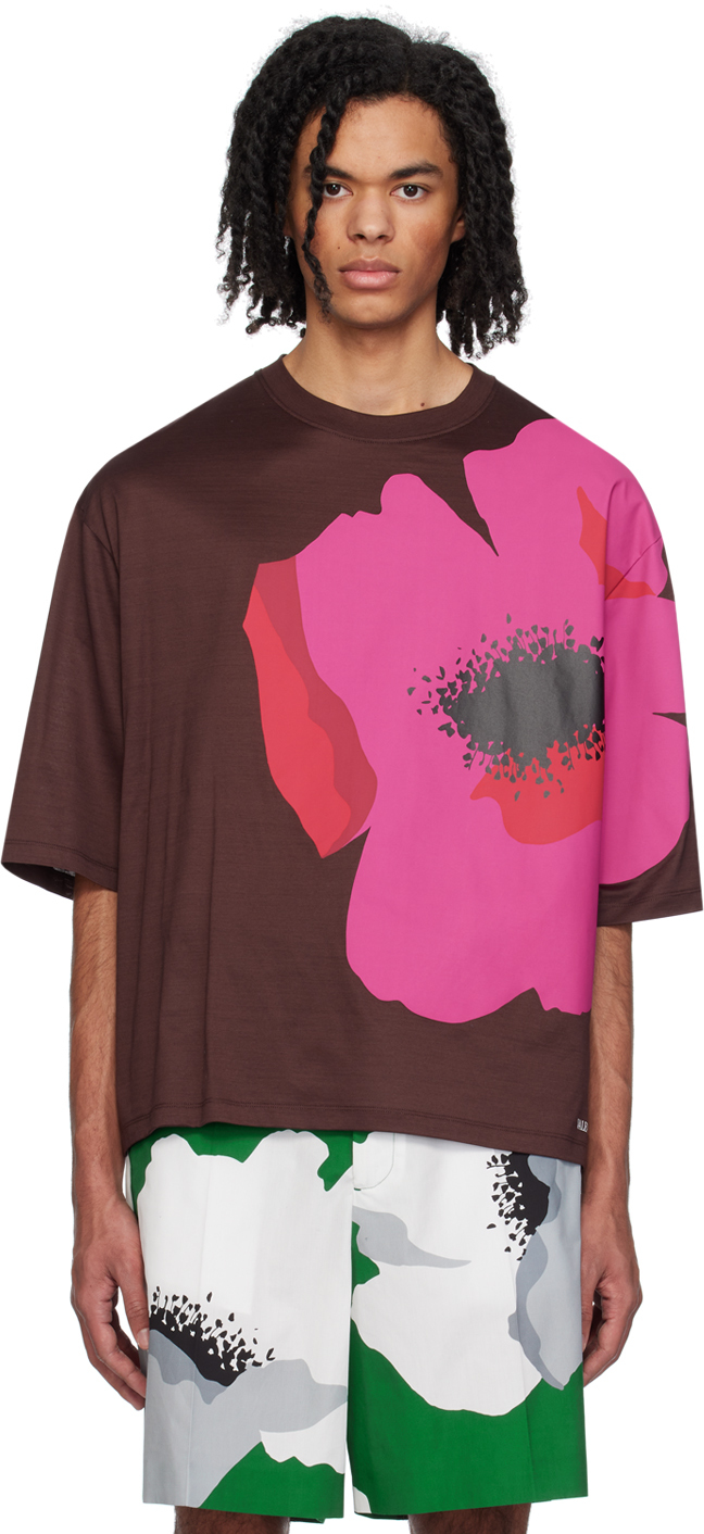 Shop Valentino Burgundy Flower T-shirt In Tabacco/pink Pp