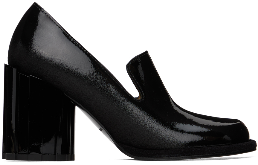 【関税込み】AMI Paris ブラック Anatomical Toe ミュール AMI Parisのブラック Anatomical Toe ミュールがセール中