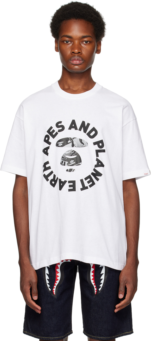 AAPE by A Bathing Ape: White 'Apes And Planet Earth' T-Shirt | SSENSE