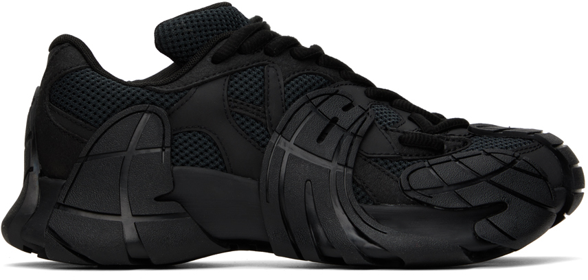 Black Tormenta Sneakers