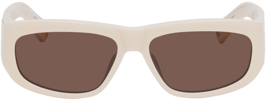 Shop Jacquemus Off-white 'les Lunettes Pilota' Sunglasses In Cream/ Yellow Gold