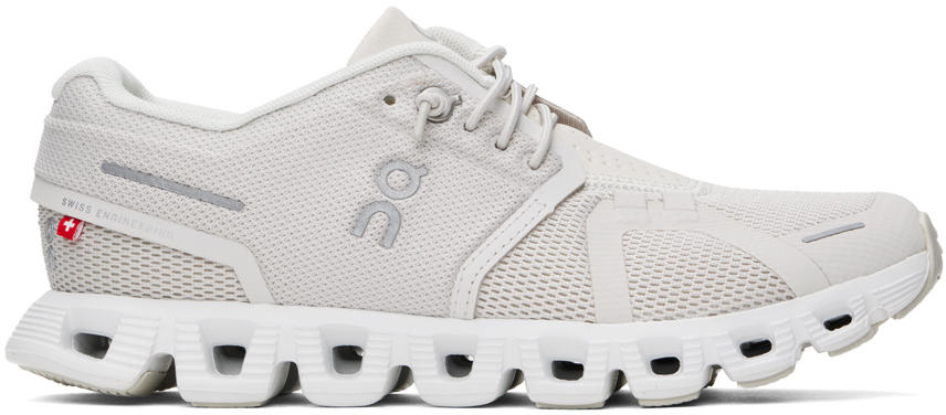 On Off-white Cloud 5 Trainers In Pearl | White