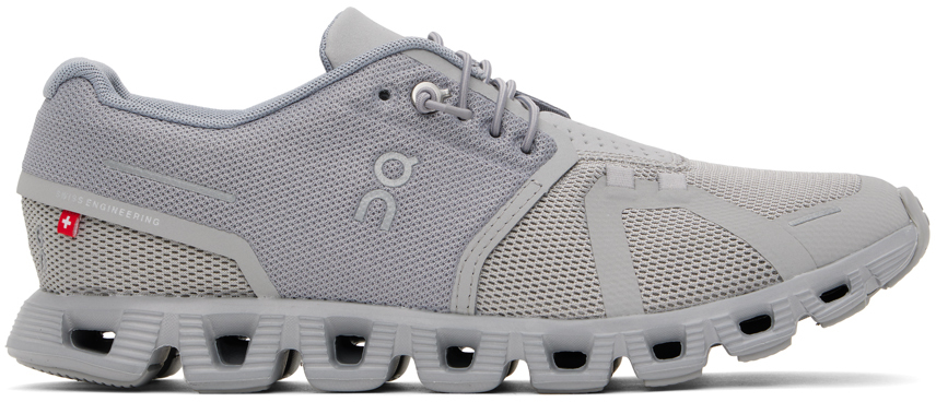 ON Cloud 5 trainers in grey and peach