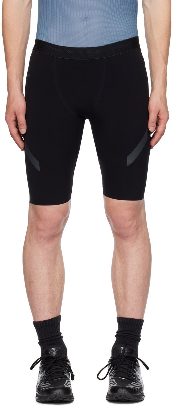 Soar Running: Black Half Tight Shorts