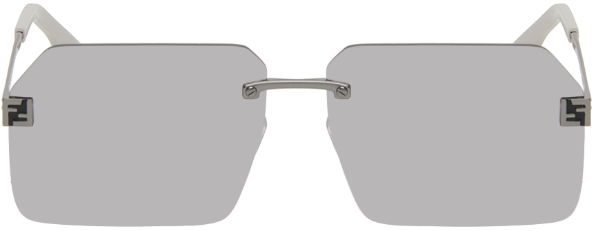 Fendi Silver Sky Sunglasses In 14c Shiny Light Ruth