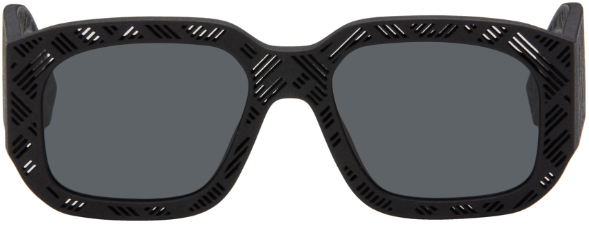 Fendi Black Shadow Sunglasses In Matte Black/smoke