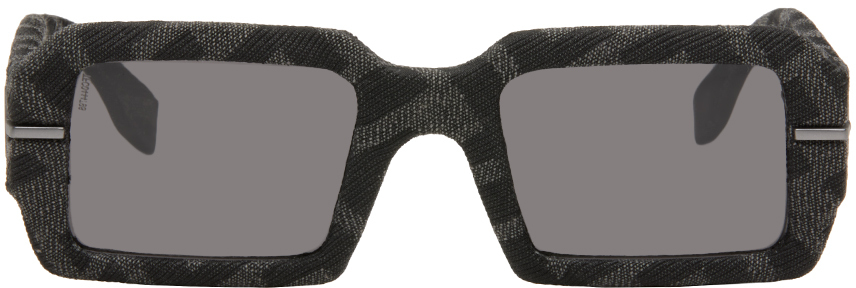 Fendi Black & Grey Graphy Sunglasses In Black/other/smoke