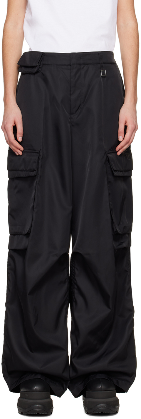 Wooyoungmi Black Hardware Cargo Trousers In Black 928b