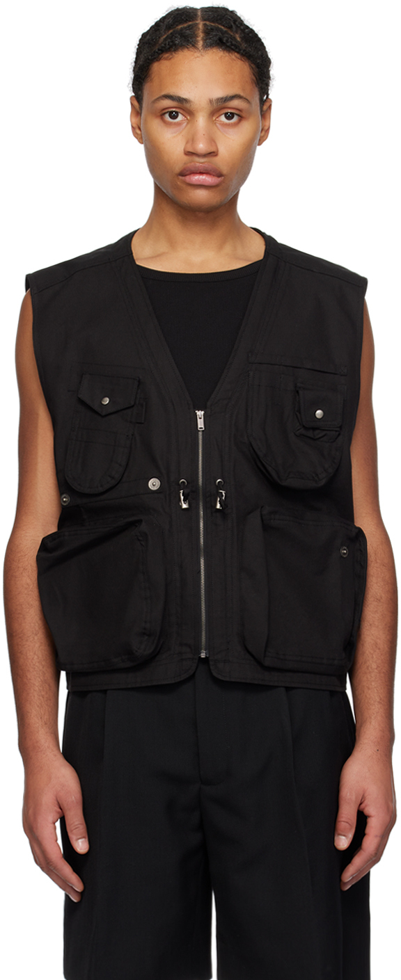 Black Pockets Vest