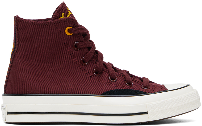 Burgundy and sales black converse