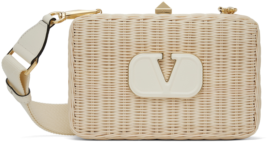 Valentino Garavani Off-white Vlogo Signature Bag In Yt3 Naturale/ivory