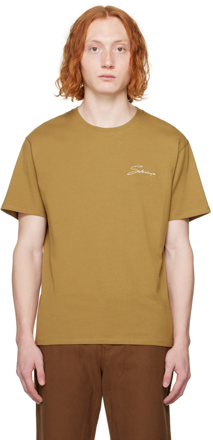 【関税込み】Saturdays NYC タン Signature Tシャツ Saturdays NYCのタン Signature Tシャツがセール中
