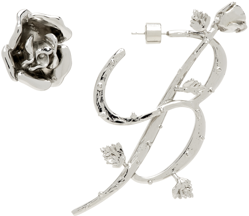 【関税込み】Blumarine シルバー B ピアス Blumarineのシルバー B ピアスがセール中