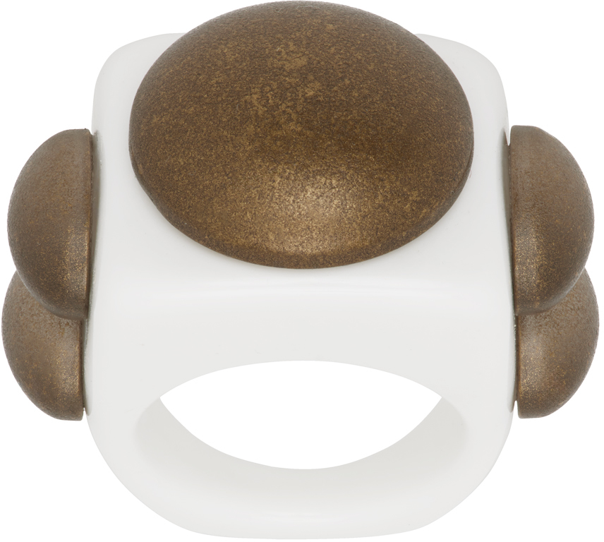 La Manso White Signet Ring In White Old Gold