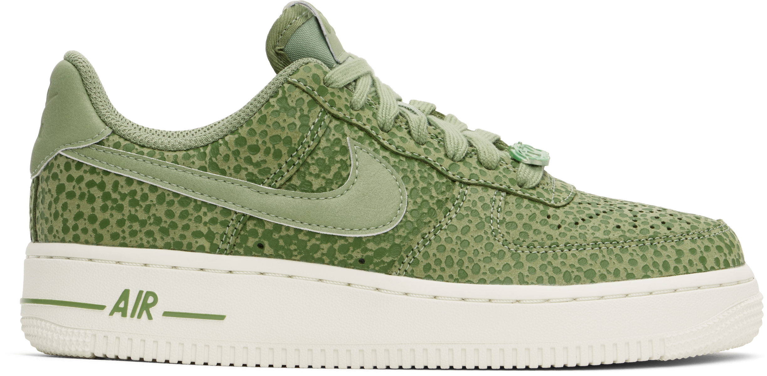 Nike Air Force 1 Low Safari Basketball Sneaker In Sesame/oil Green-lig