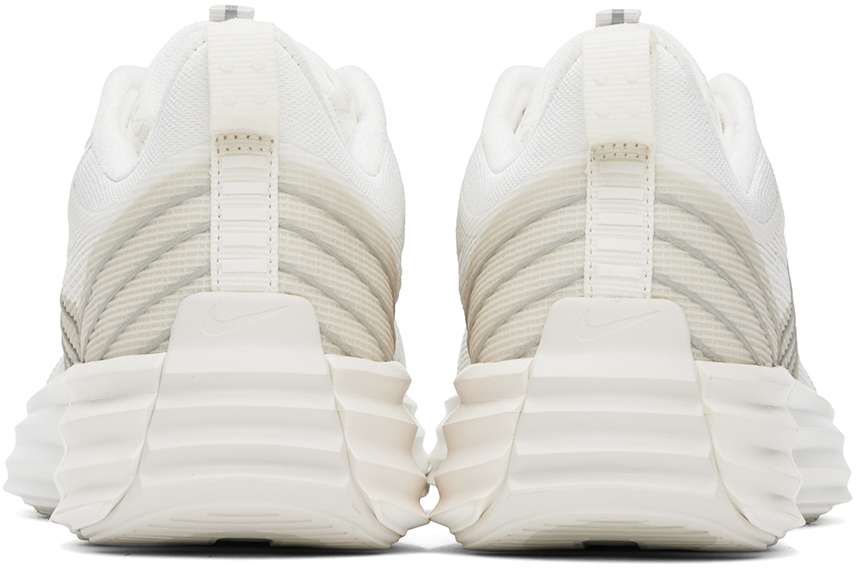 Nike Lunar Roam Sneaker In Summit White/summit