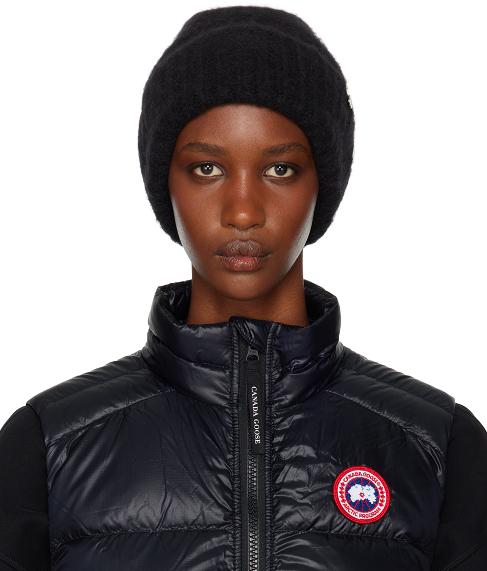 Canada Goose: Black Alpaca Beanie | SSENSE display picture 3