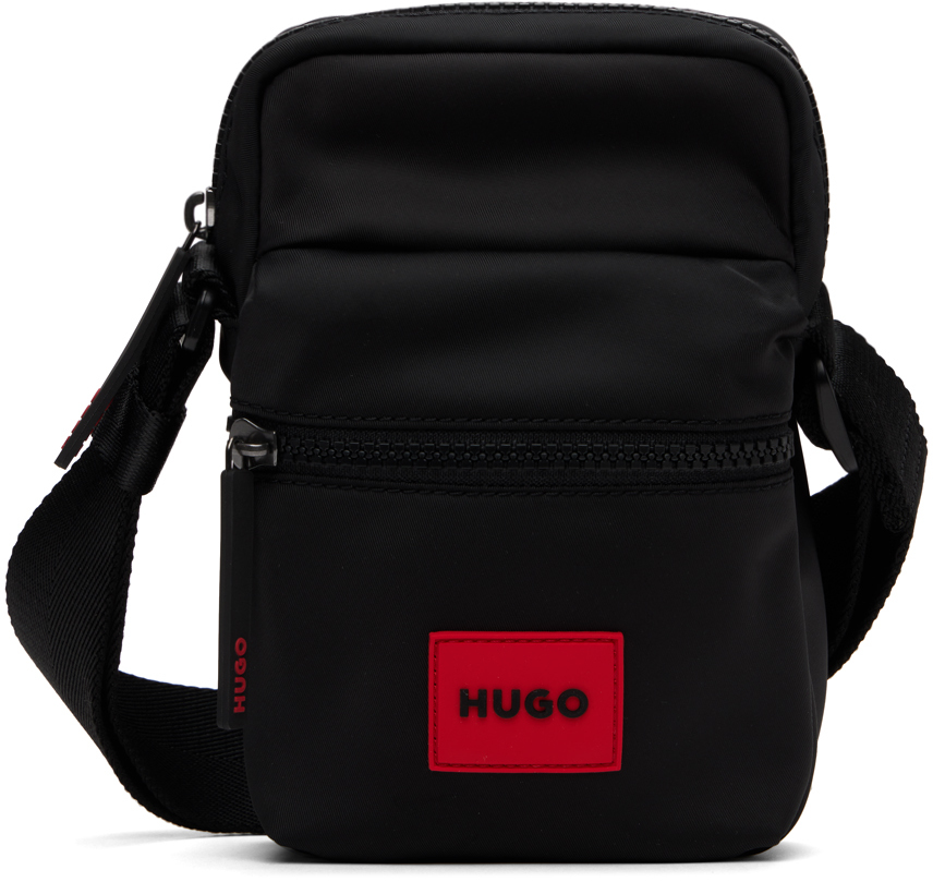 Shop Hugo ブラック ロゴパッチ クロスボディバッグ In 002-black