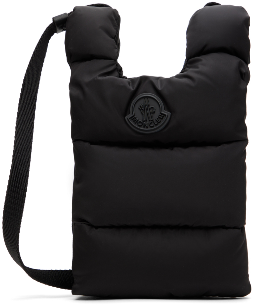 Shop Moncler ブラック Legere クロスボディバッグ In 999 Black