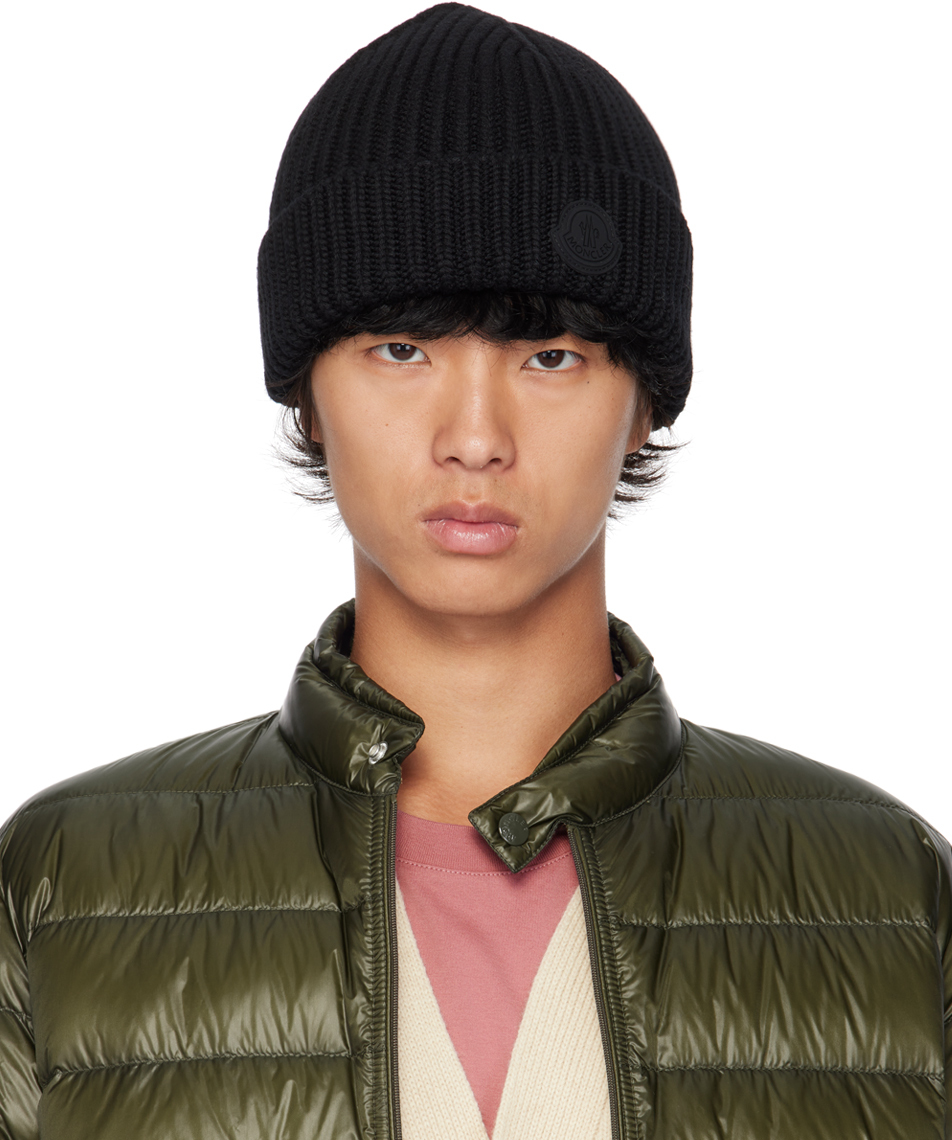 Moncler Black Wool Beanie In 999 - Black