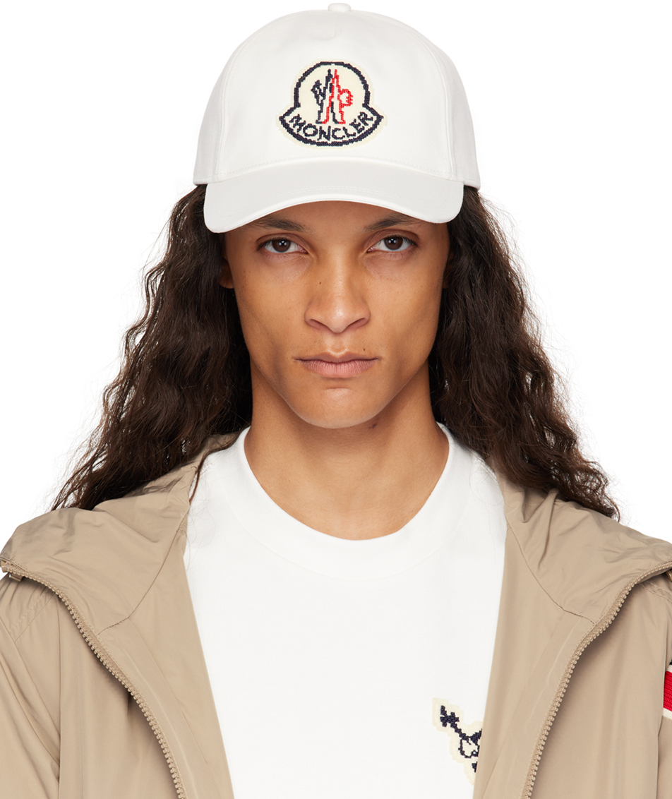 【関税込み】Moncler オフホワイト アップリケ キャップ MONCLER (モンクレール) ワッペン メッシュ切り替え キャップ